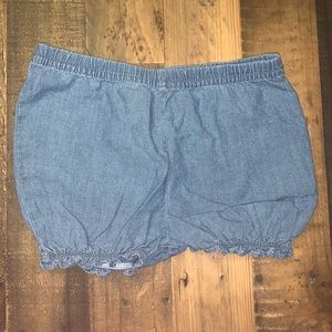3 for $10 / Carter’s denim ruffle shorts (24 M)